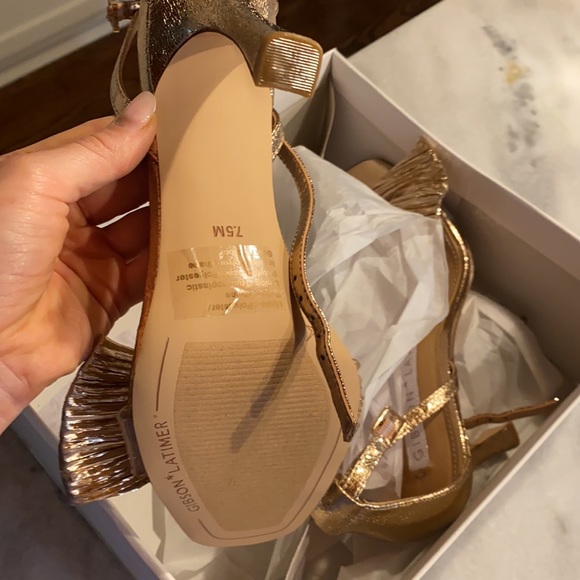 Gibson Latimer Tawny Shoe - Picture 5 of 6